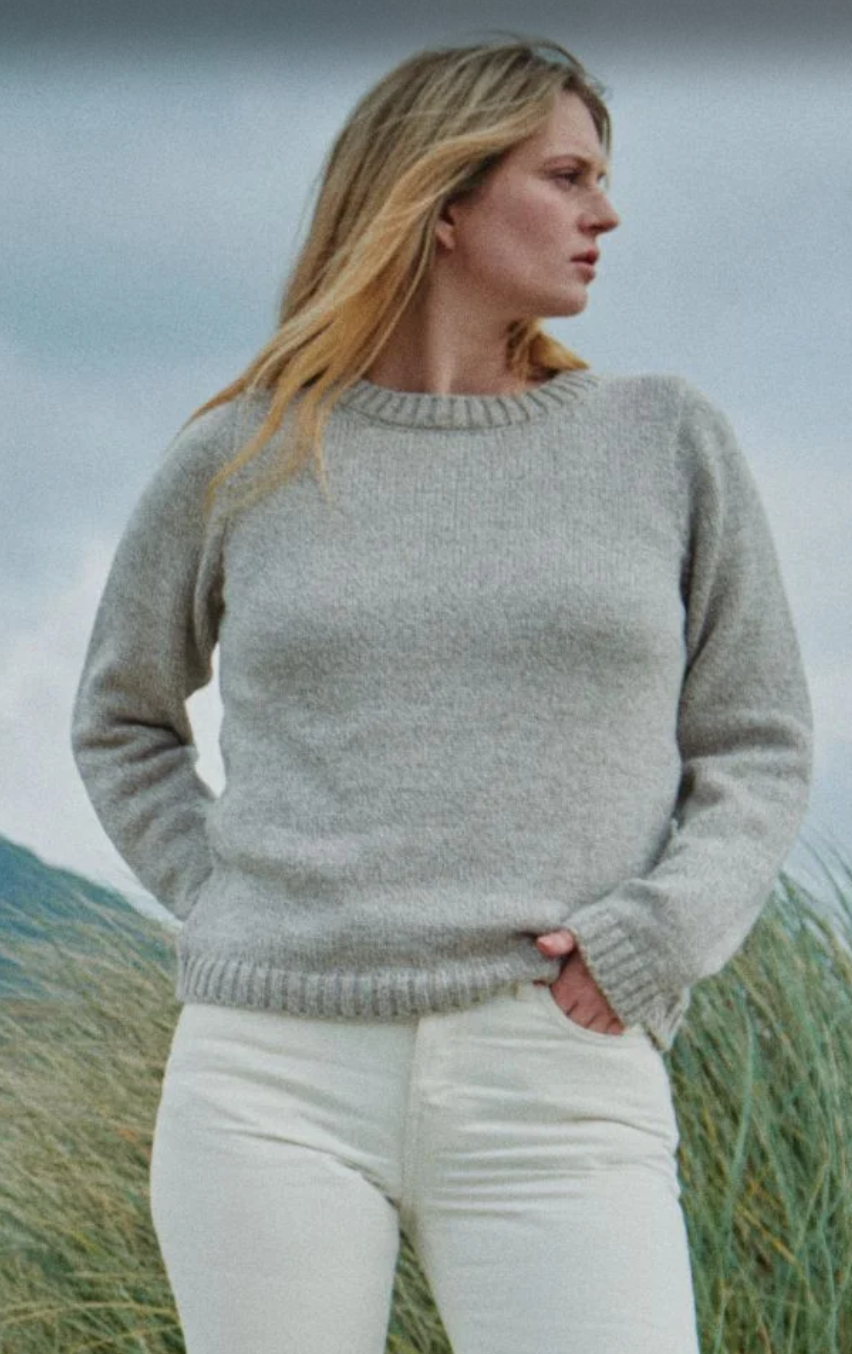 AWM B150 Supersoft Merino Wool Crewneck Sweater - Oat