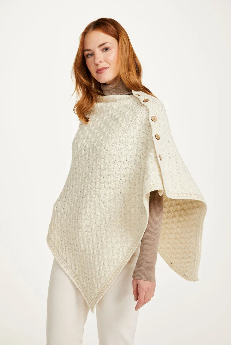 AWM B819 Umhang Supersoft Merinowolle mit Knöpfen