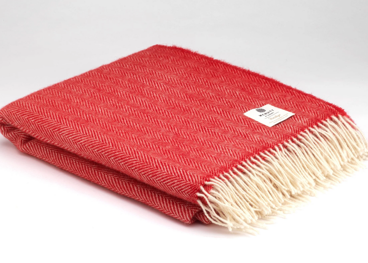Mcnutt Rudiment McNutt Heritage Herringbone Throws – The Scottish Castle - Rothenburg ...