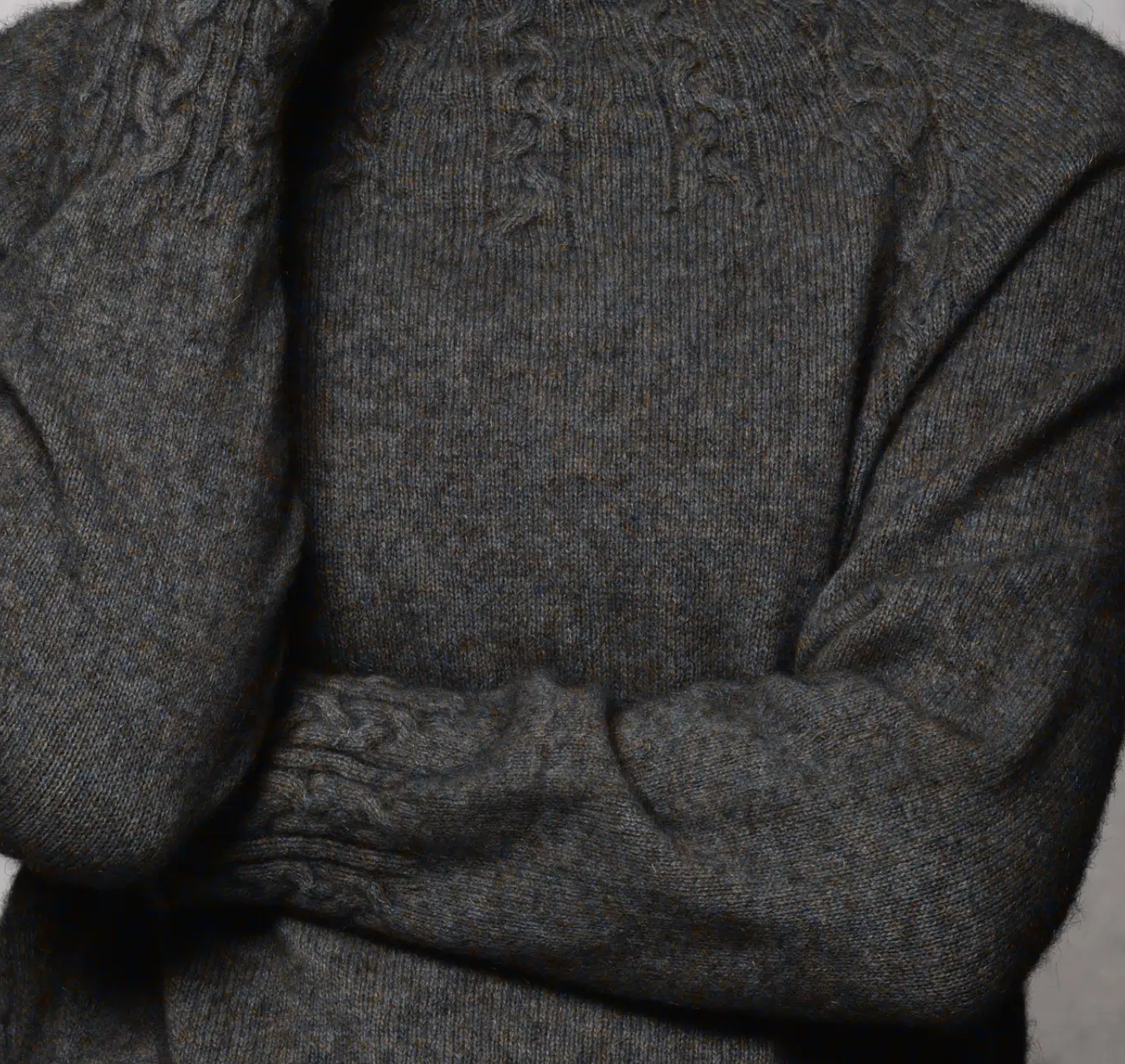 Noble Wilde Cable Funnel Neck Moraine Ladies' Sweater Possum-Merino