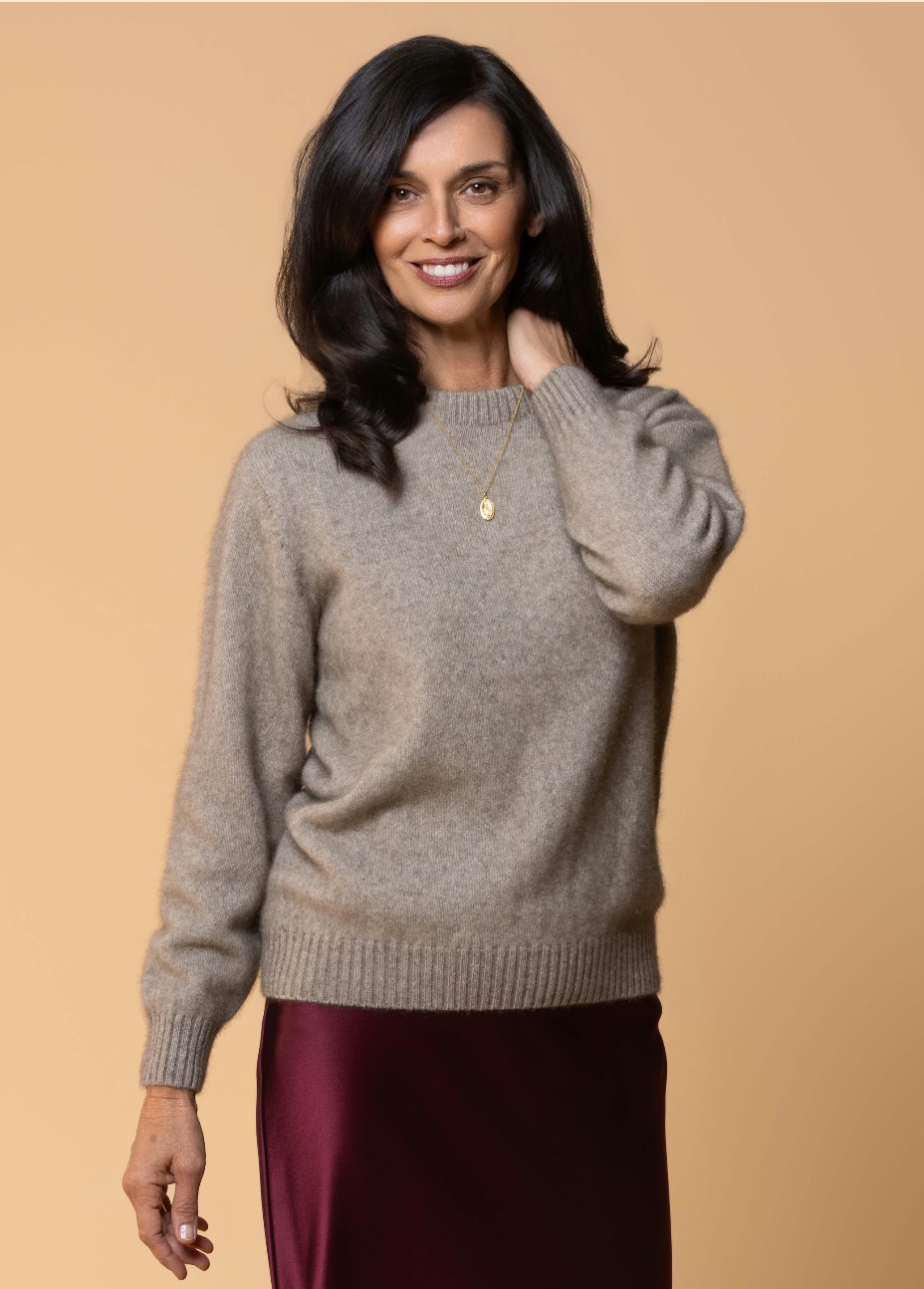 Noble Wilde Women's Pullover Noa Crew Oyster