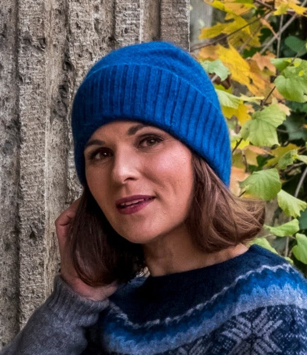 Noble Wilde Beanie Moss Baggie Possum-Merino