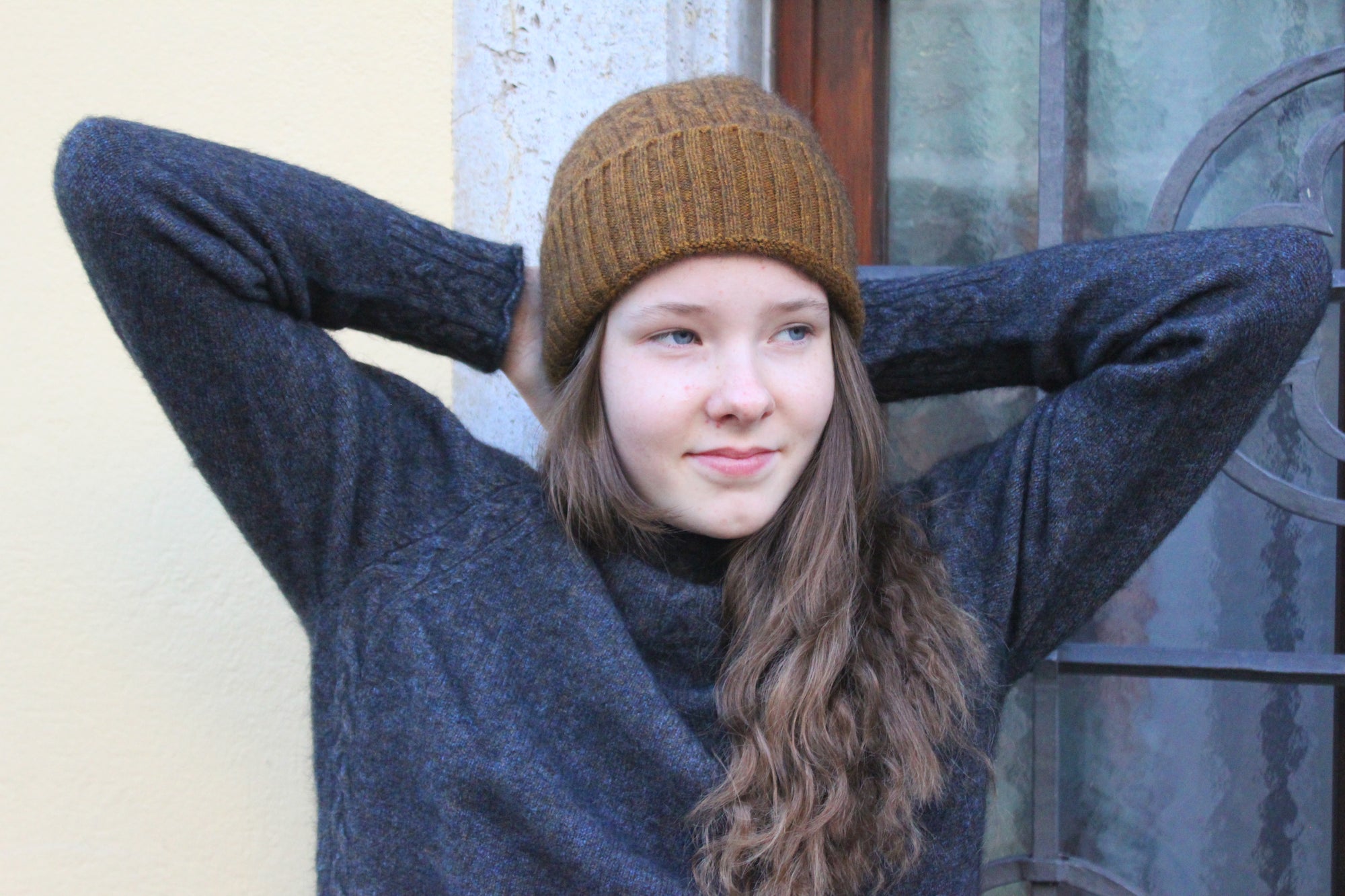 Noble Wilde Cable Funnel Neck Moraine Ladies' Sweater Possum-Merino