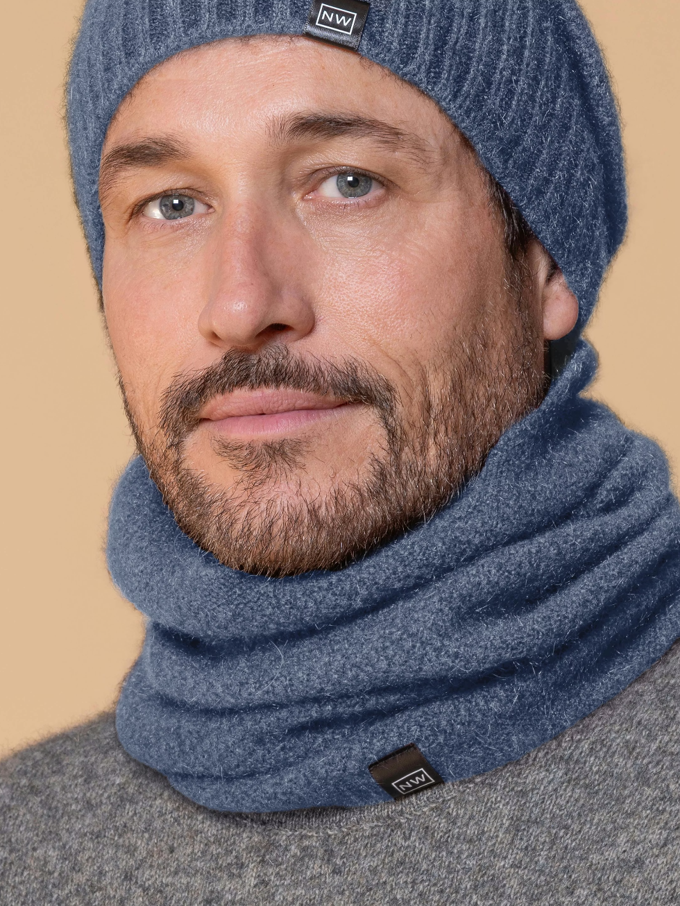 Noble Wilde Loop Neck Warmer Moss Possum-Merino