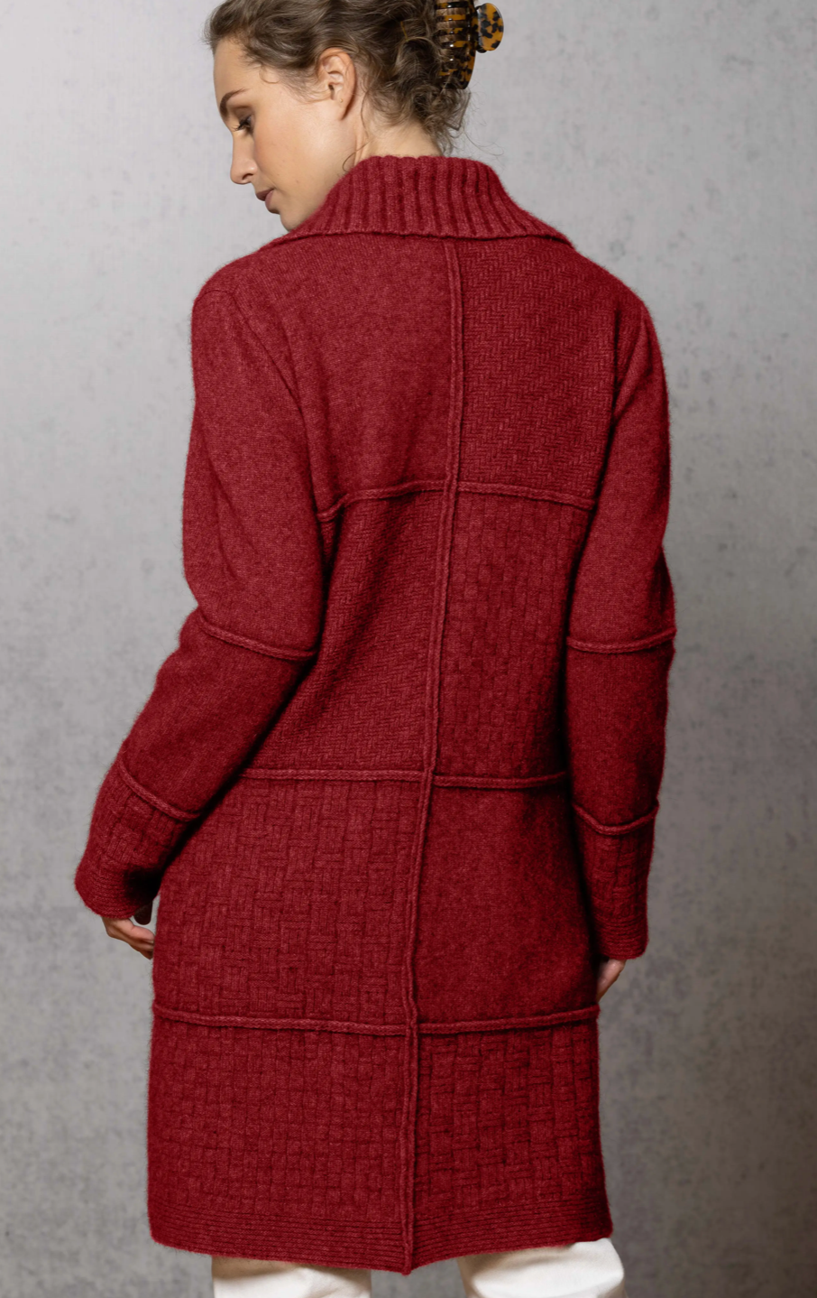 Noble Wilde Women's Vagabond Coat Sangria Possum Merino Mantel 2024