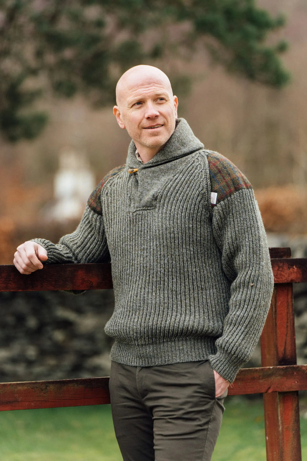 Harris Tweed Shawl Collar Pullover- Outdoor Knitwear Byreman