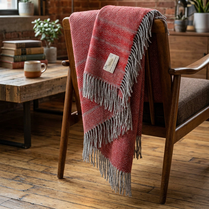 Studio Donegal Throw Twill Blanket - Poppy