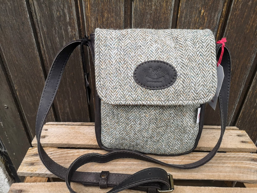 Barrhead Handtasche Mona
