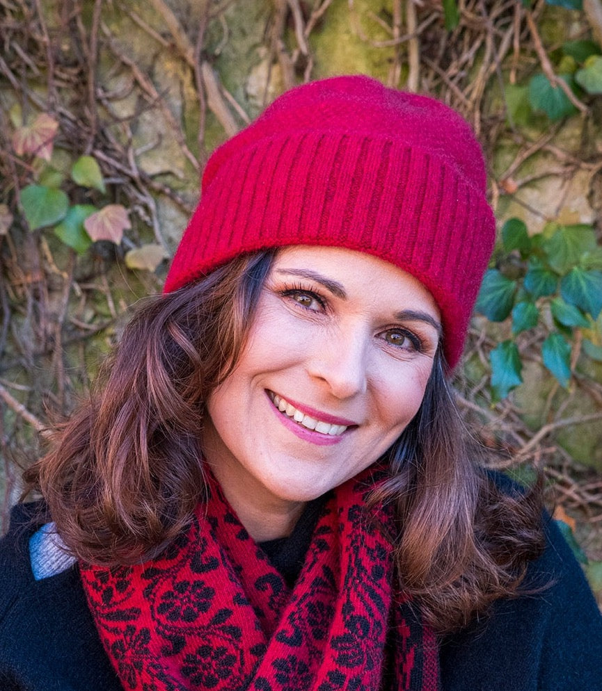 Noble Wilde Beanie Moss Baggie Possum-Merino